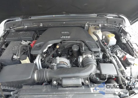 2018 Jeep Wrangler Unlimited Sport S 4X4 из США, поврежденный, VIN 1C4HJXDG2JW208816